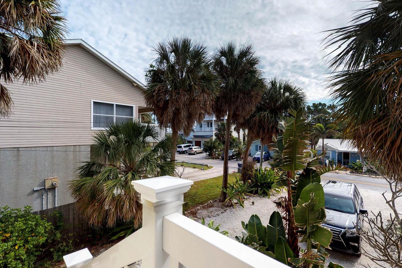 Safari Suite Bradenton Beach Esterno foto