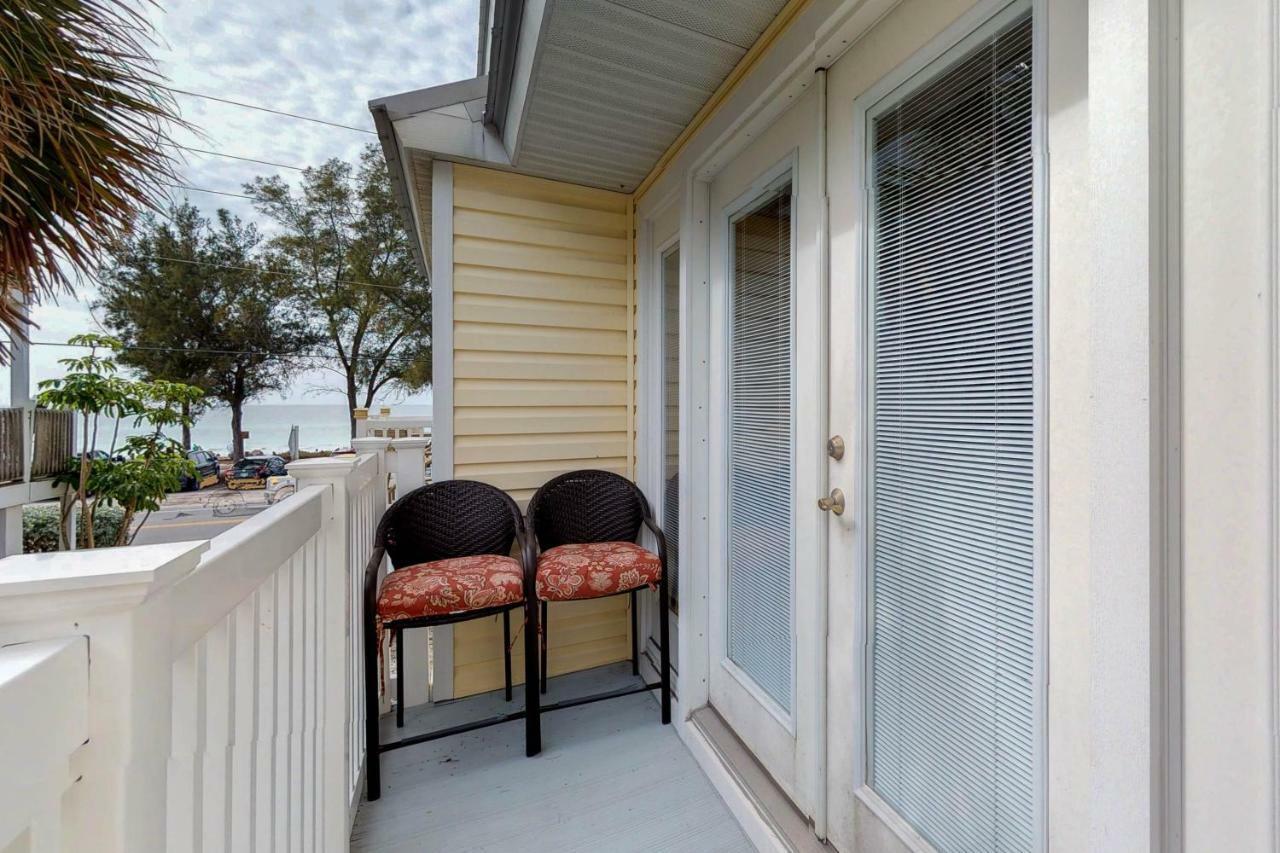Safari Suite Bradenton Beach Esterno foto